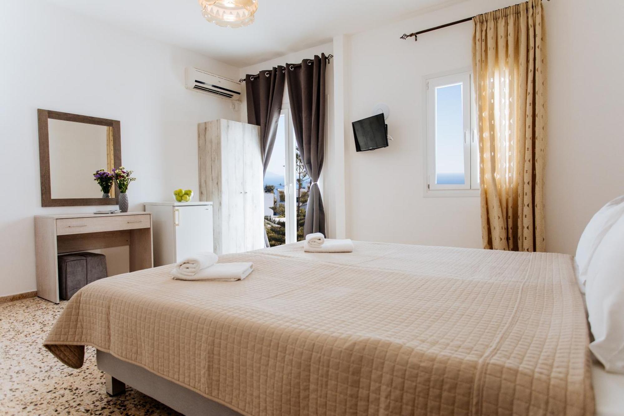 Nikos Hotel Karterados  Ngoại thất bức ảnh